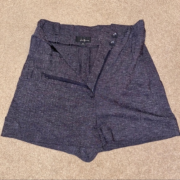 đź”´ 2/$25 S|A|L|E - Forever 21 | Tweed Shorts - Picture 2 of 5